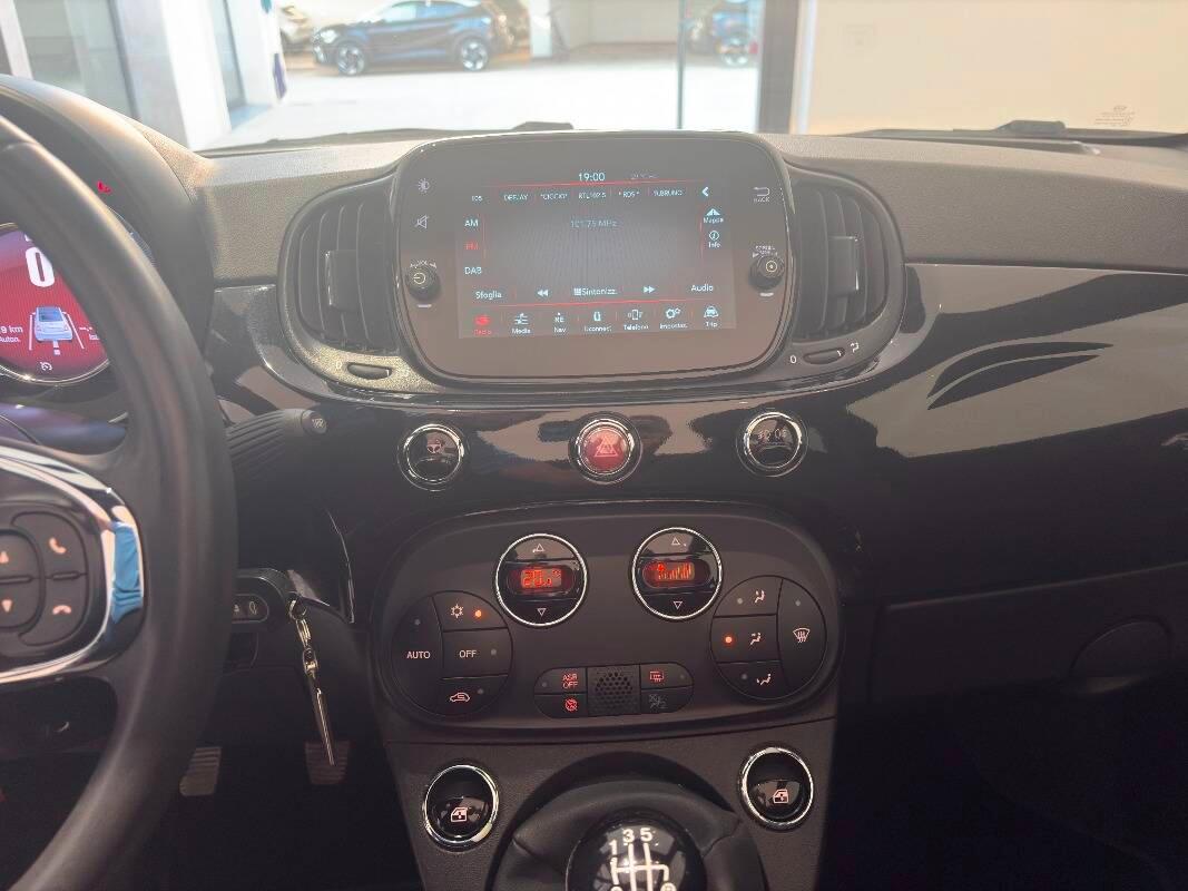 Fiat 500 C 1.0 hybrid Dolcevita 70cv