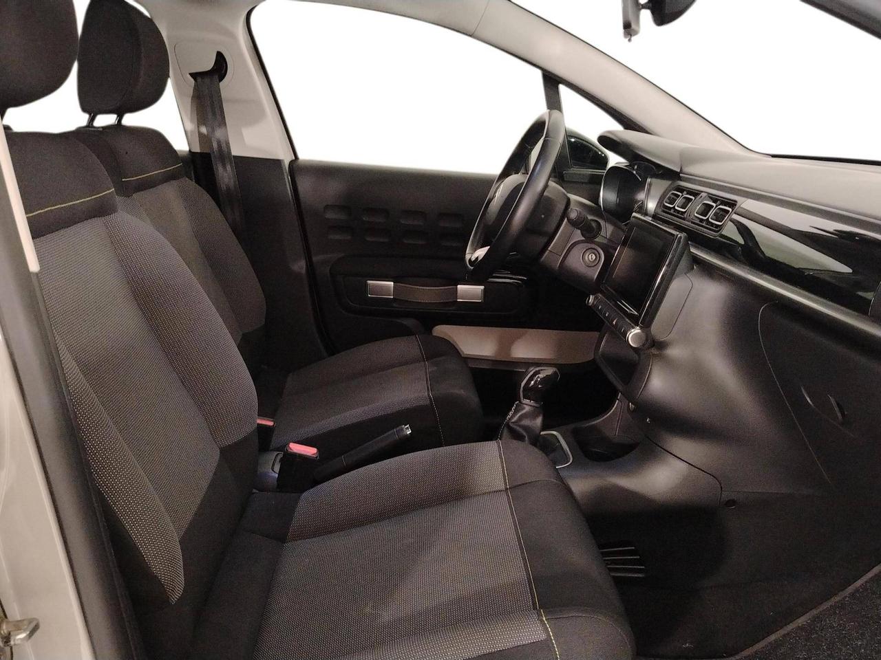 Citroen C3 1.2 puretech Shine 83cv