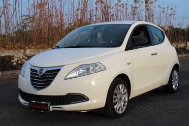 Lancia Ypsilon 1.2 69 CV 5 porte Gold