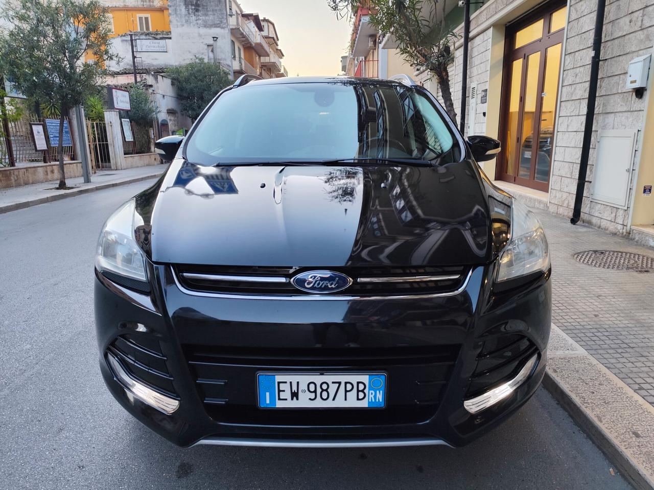 Ford Kuga 2.0 TDCI 163 CV 4WD GANCIO TRAINO