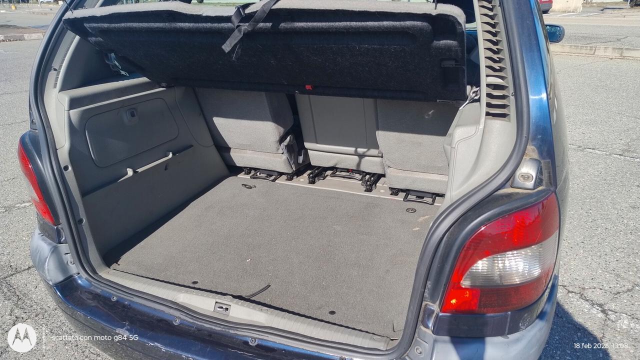 Renault Megane Scénic 1.6 16V RXE