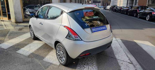 LANCIA Ypsilon 1.2 69 CV 5 porte S&S Gold