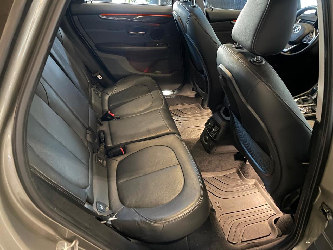 Bmw 2er Active Tourer 218d Luxury