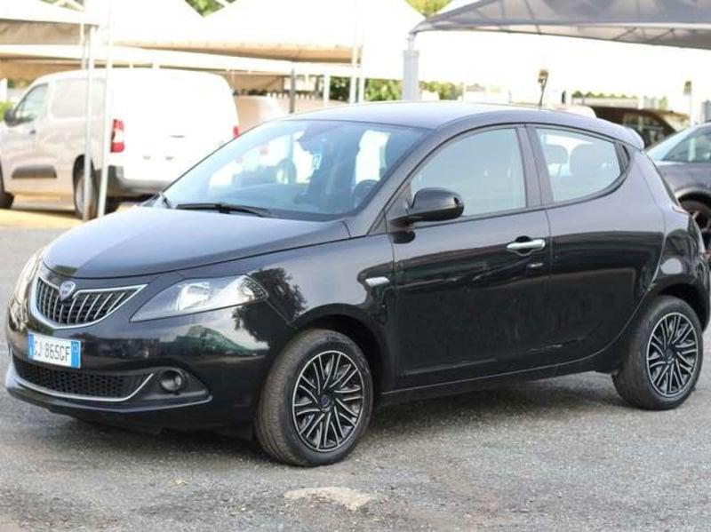 Lancia Ypsilon 1.0 firefly hybrid Gold s