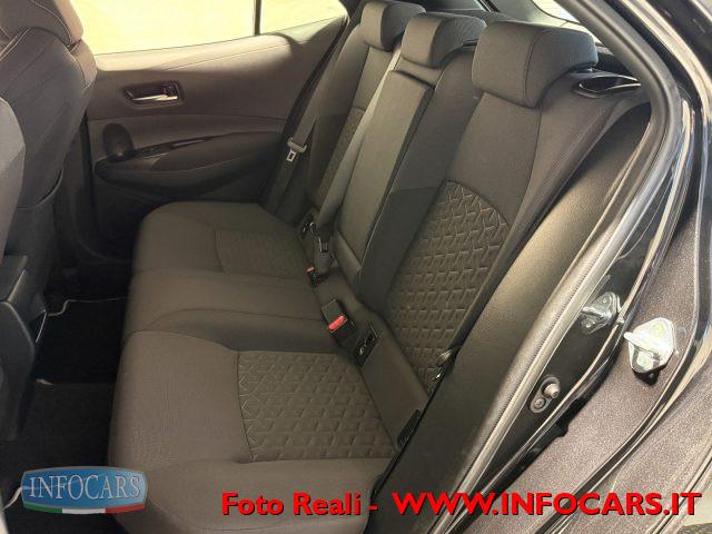 TOYOTA Corolla 1.8 Hybrid Business - PROMO