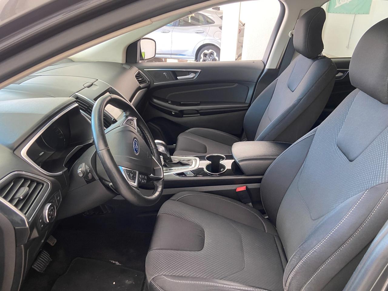 Ford Edge titanium 210 cv