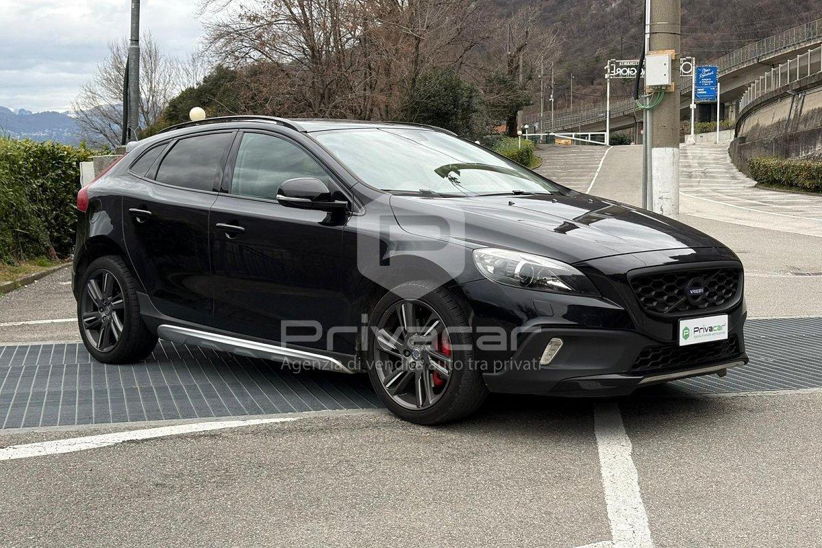 VOLVO V40 Cross Country T5 AWD Geartronic Summum