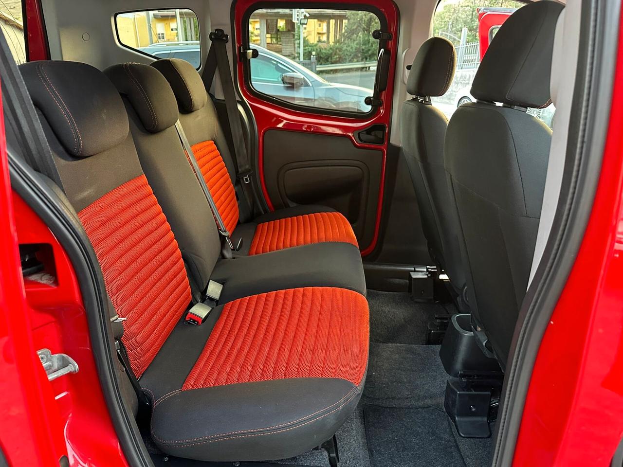 Fiat Qubo 1.3 MJT 75 CV Trekking