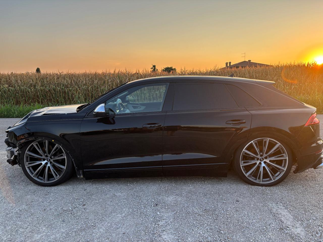 Audi Q8 SQ8 TDI quattro tiptronic sport attitude