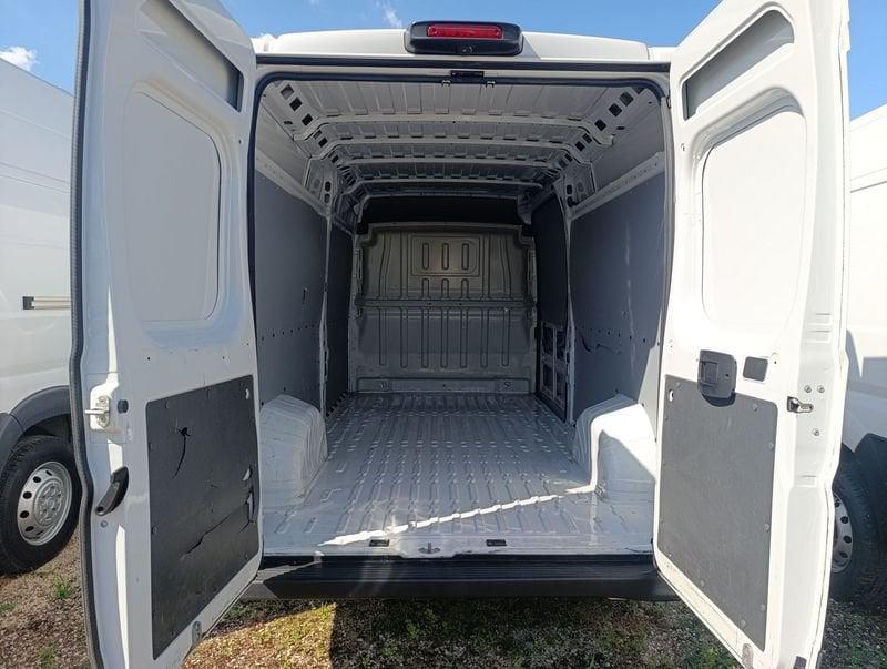 FIAT Ducato 35 2.2 Mjt 140CV PLM-TA Furgone