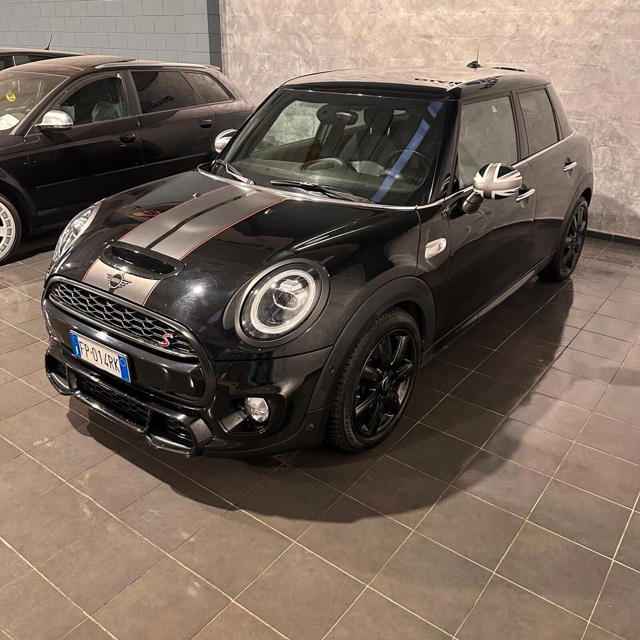 Mini 2.0 Cooper SD aut. 5 porte JOHN COOPER WORKS