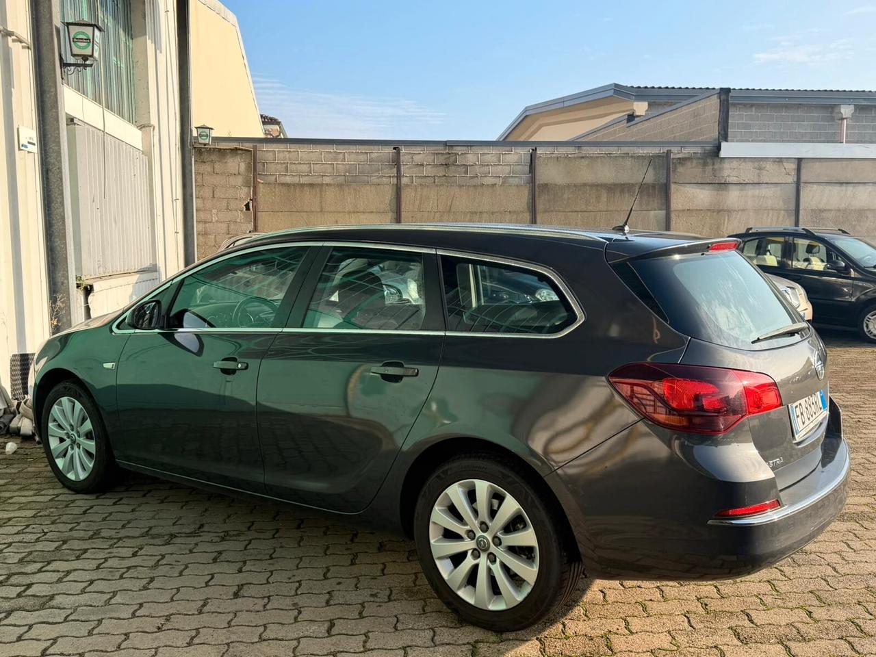 Opel Astra 1.6 CDTI 136CV EcoFLEX S&S 5 porte Cosmo