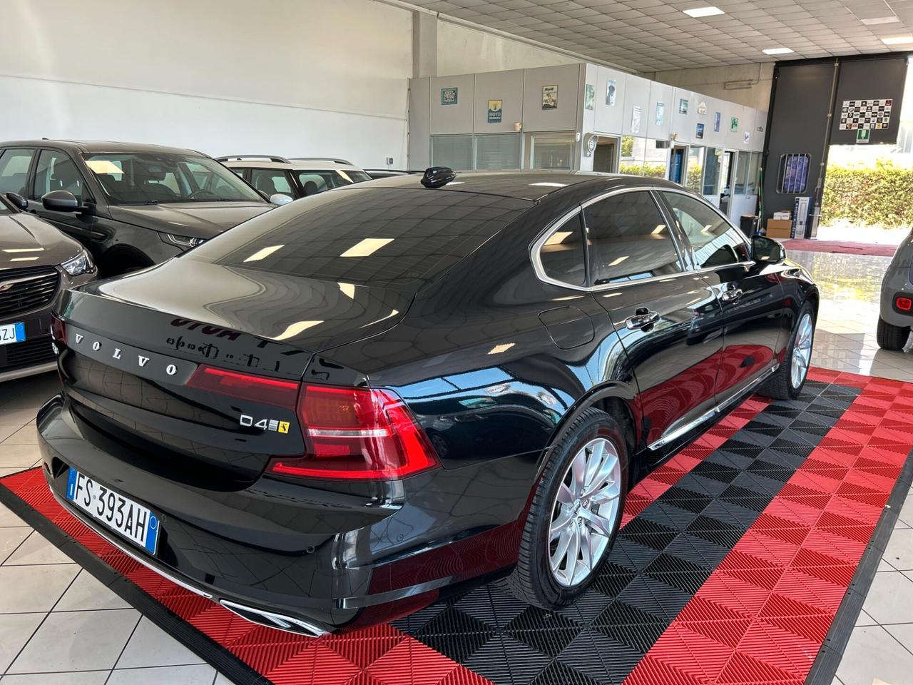 Volvo S90 D4 Geartronic Business Plus
