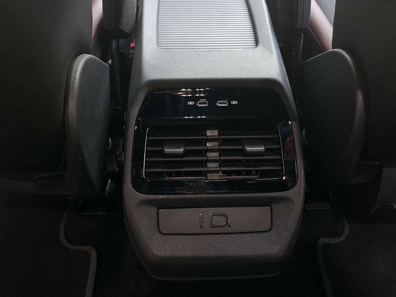 VOLKSWAGEN ID.4 PRO PERFORMANCE 2022