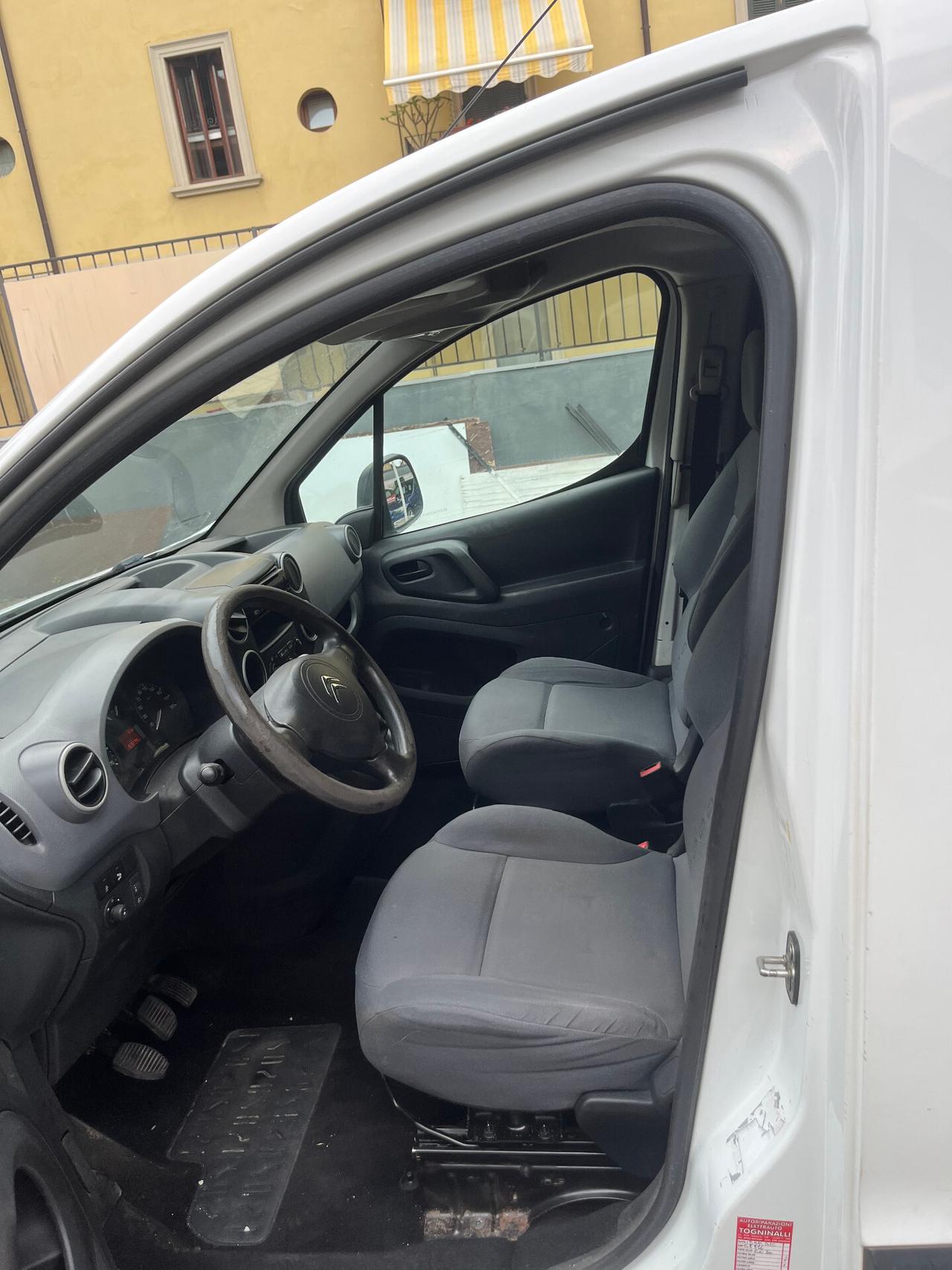 CITROEN BERLINGO 1.6 HDI - AUTOCARRO 2 POSTI - PORTATA 566 KG - UNICO PROPRIETARIO
