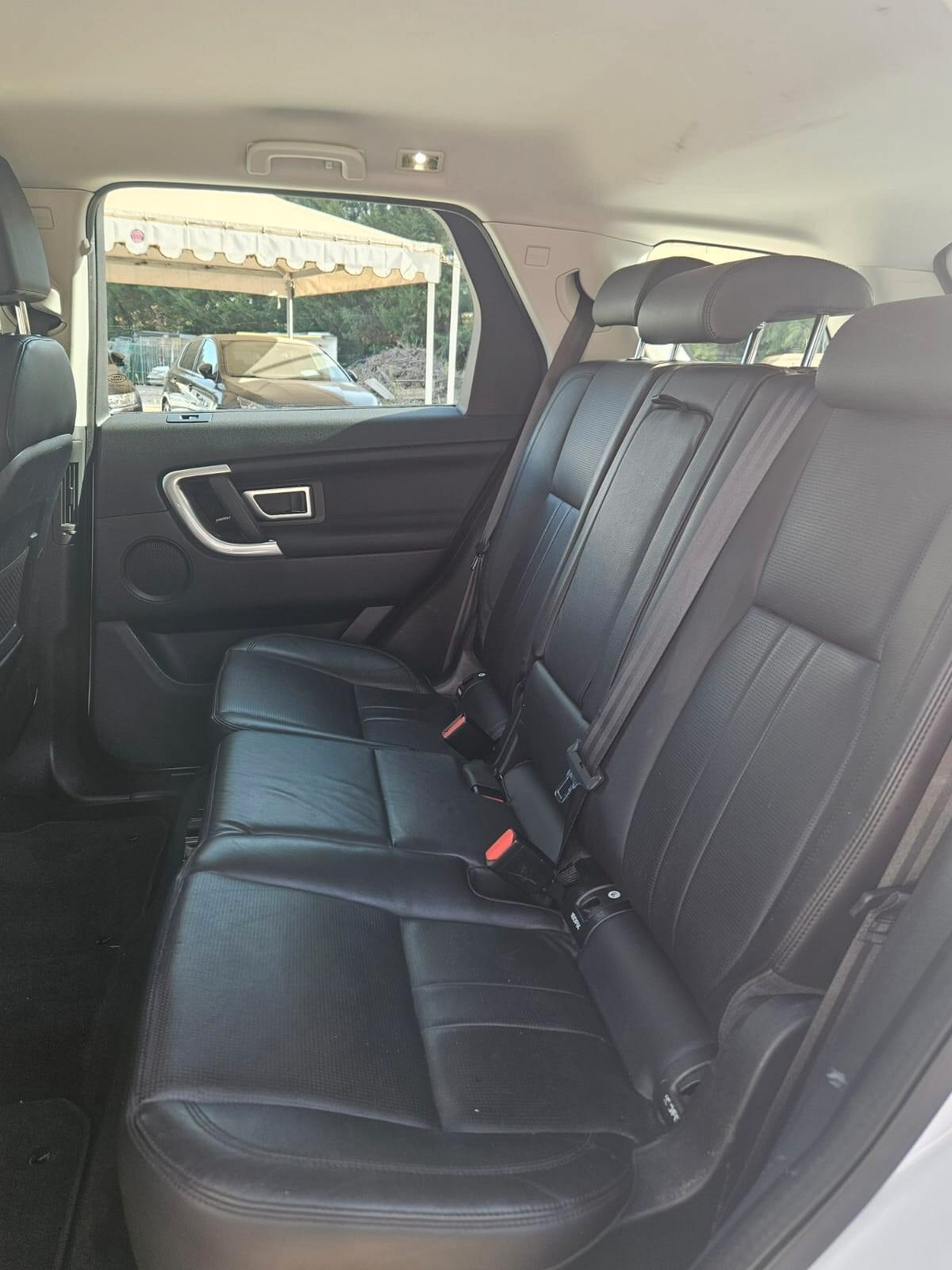 Land Rover Discovery Sport 2.0 TD4 180 CV HSE