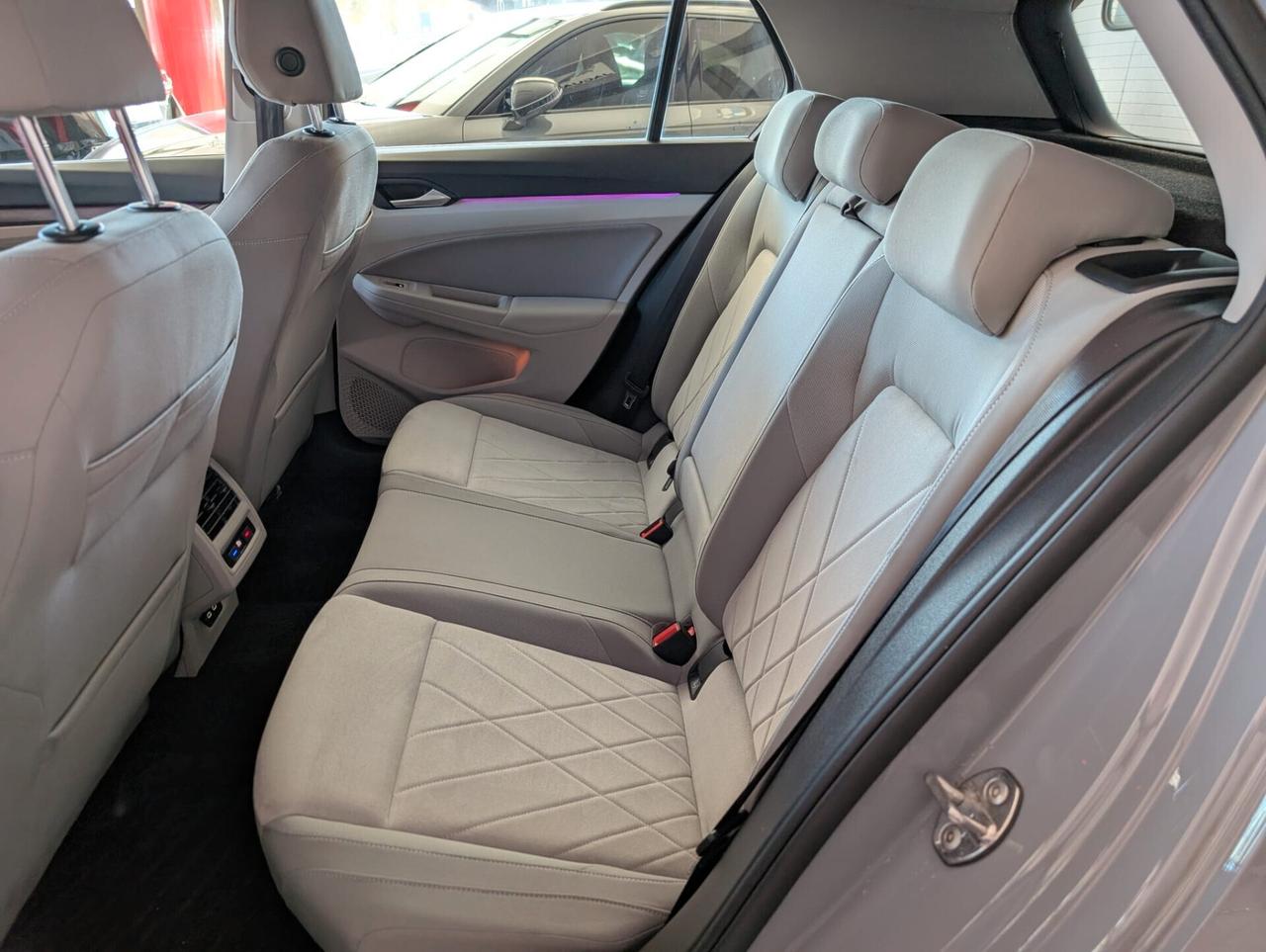 Volkswagen Golf 1.5 eTSI 150 CV EVO ACT DSG 1st Edition Style