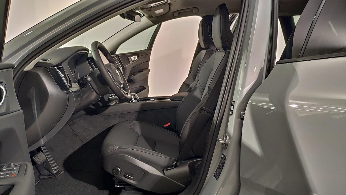 VOLVO Xc60 B5 Mild Hybrid Awd Automatico Core