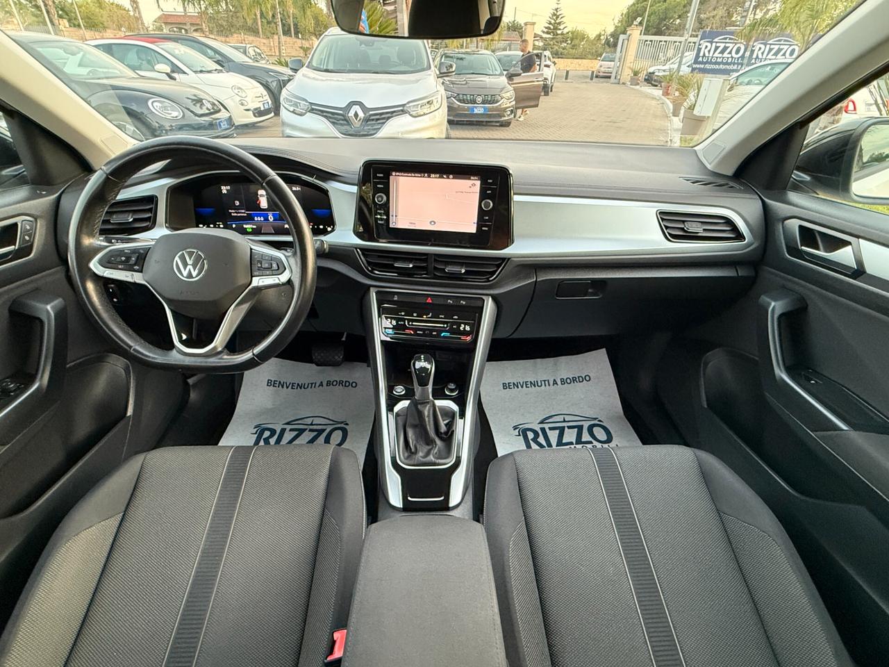 VOLKSWAGEN T-ROC 2.0 TDI SCR 150 CV IQ DRIVE LIFE DSG FULL LED COCKPIT NAVI
