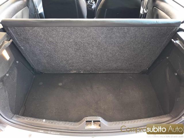 LANCIA Ypsilon 1.2 69 CV Diva