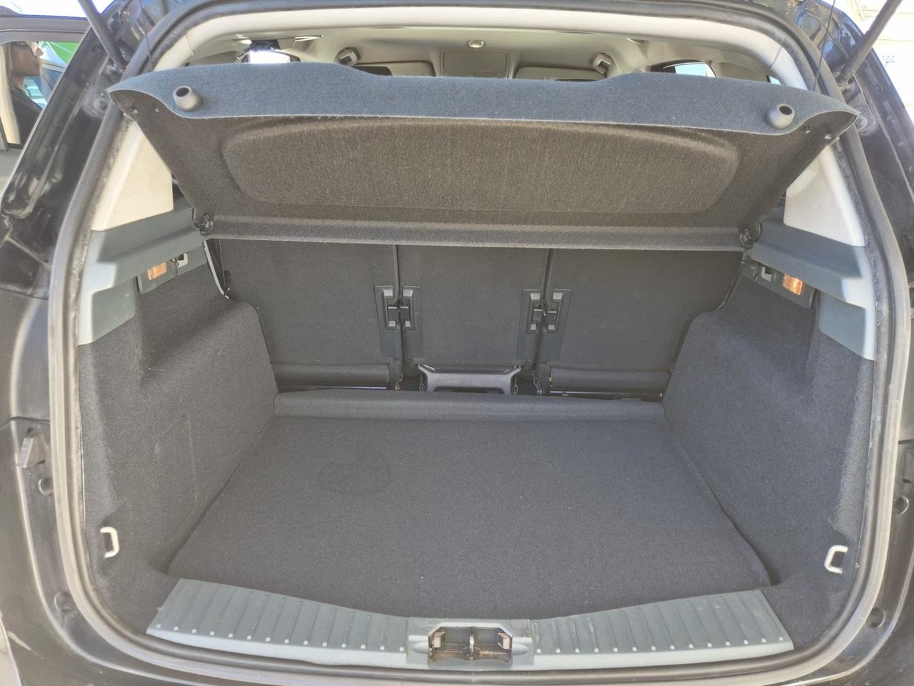 Ford C-Max 1.6 TDCi 115CV Titanium