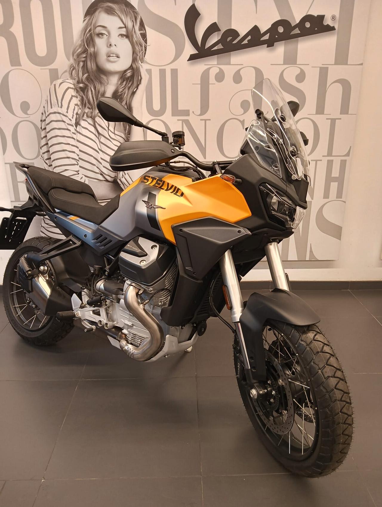 Moto Guzzi Stelvio E5+ '25