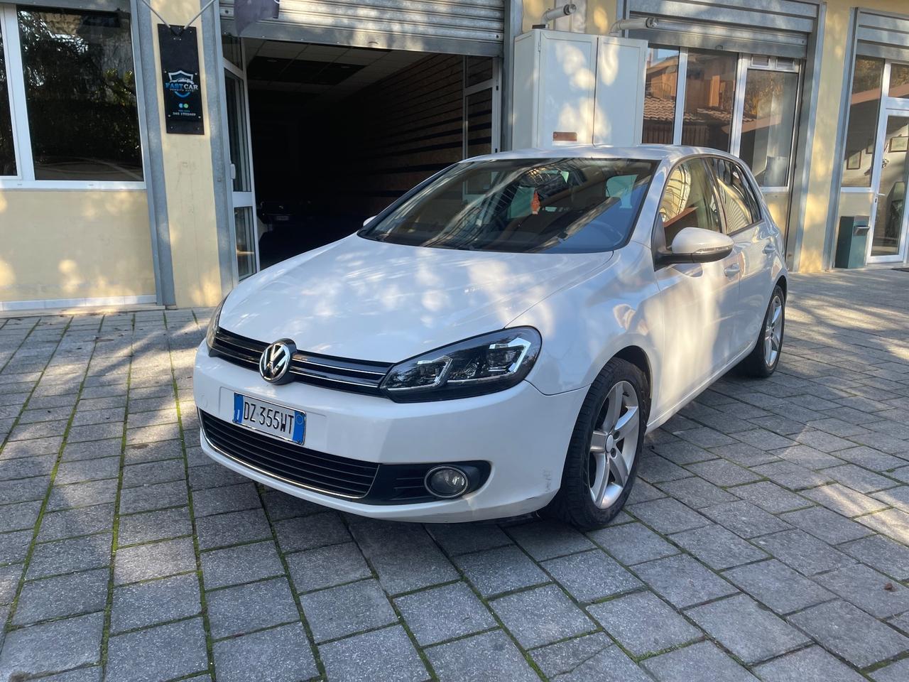 Volkswagen Golf 1.6 TDI DPF 5p. Highline