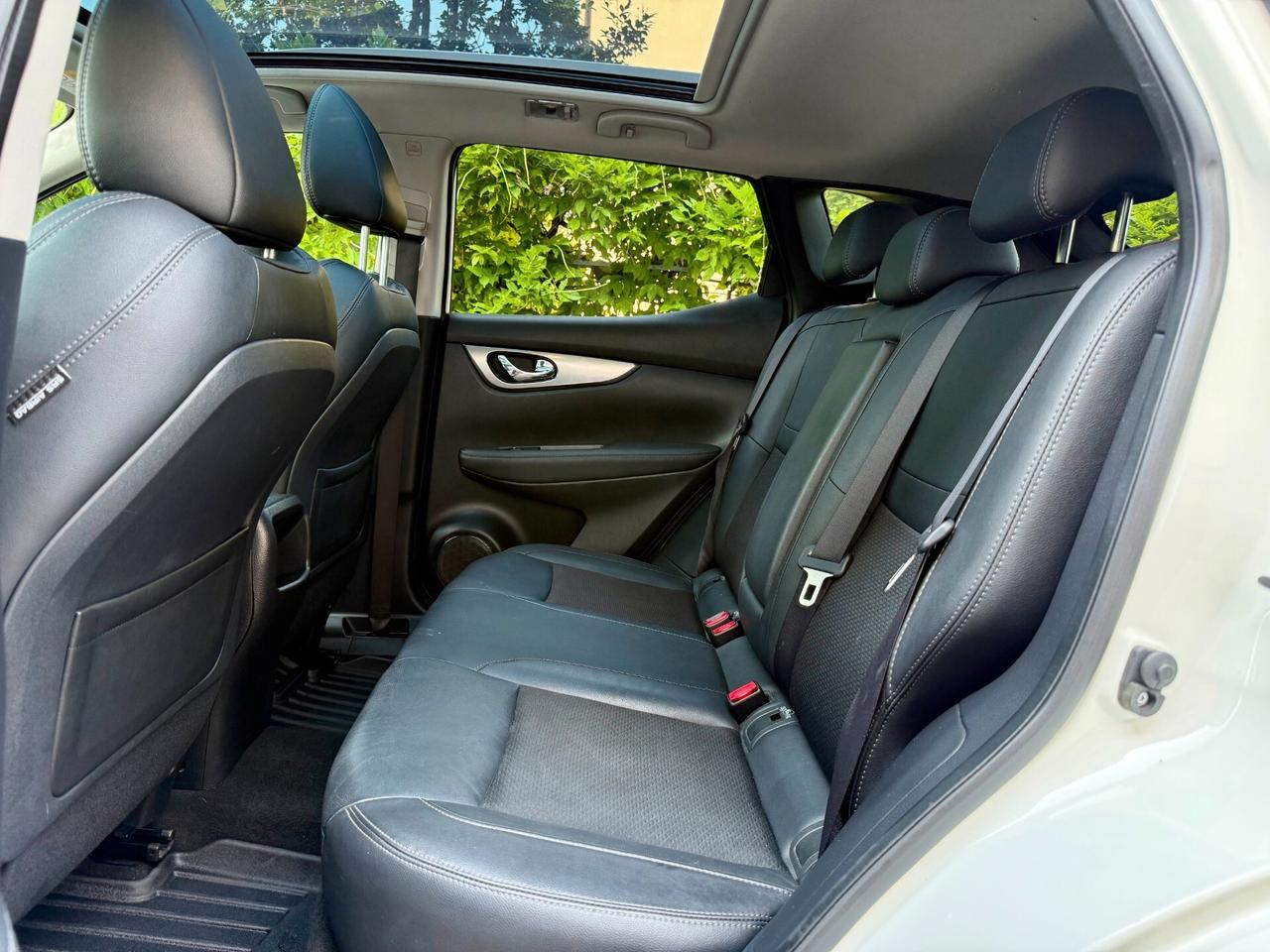 Nissan Qashqai 1.6 dci Tekna 2wd 130cv UNICO PROPRIETARIO