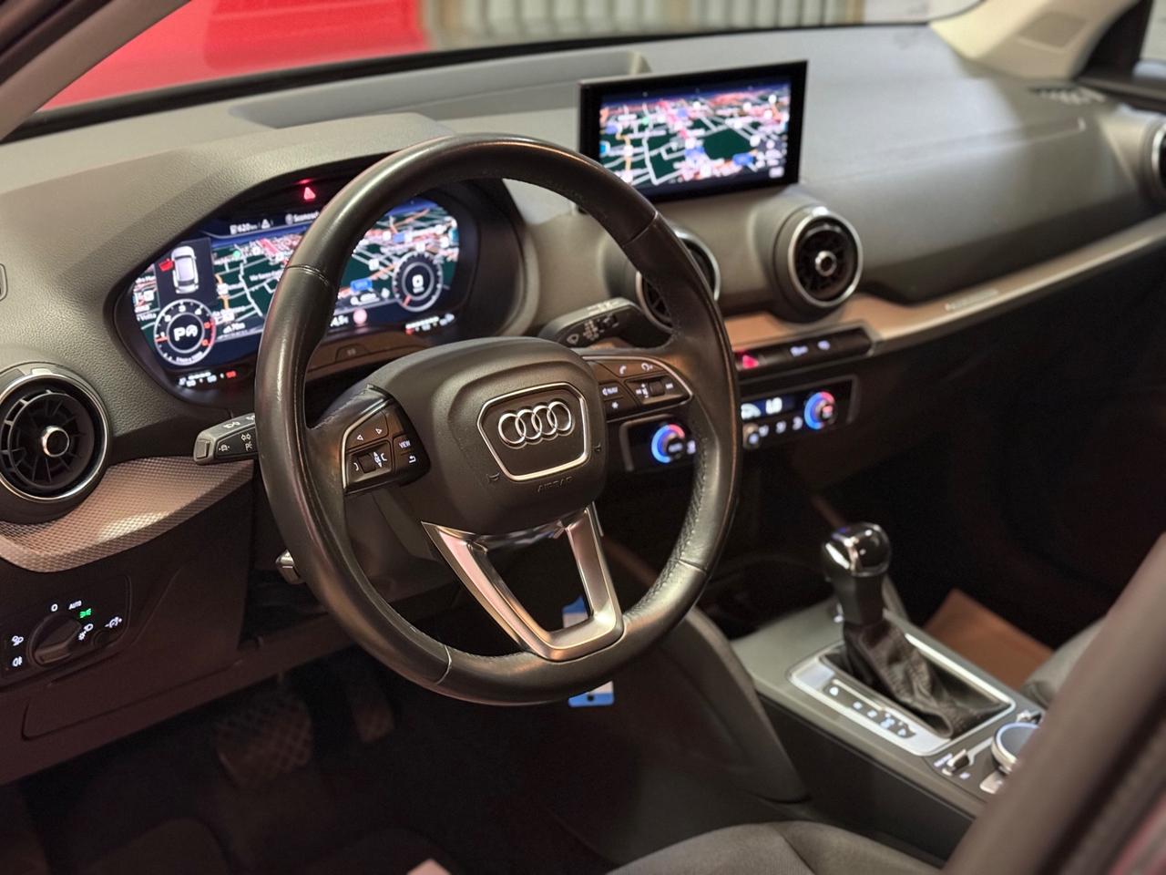 Audi Q2 35 TDI quattro S tronic Business