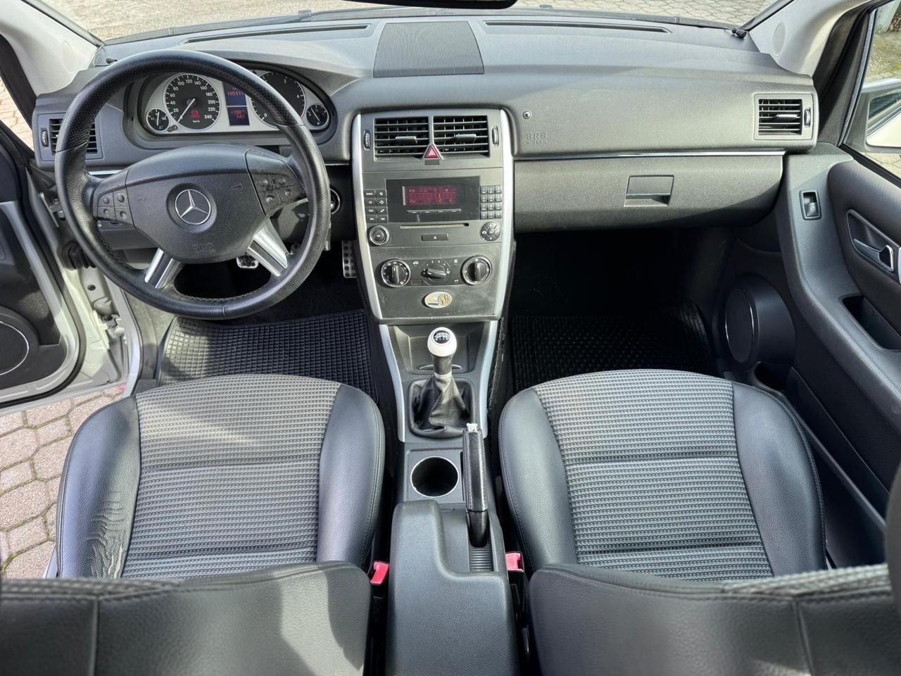 Mercedes-benz B 200 CDI Premium