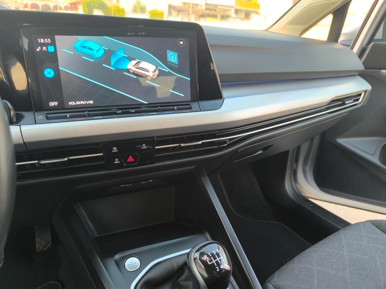 VOLKSWAGEN GOLF 8 2.0 TDI 115cv NAV/LUCI AMBIENT