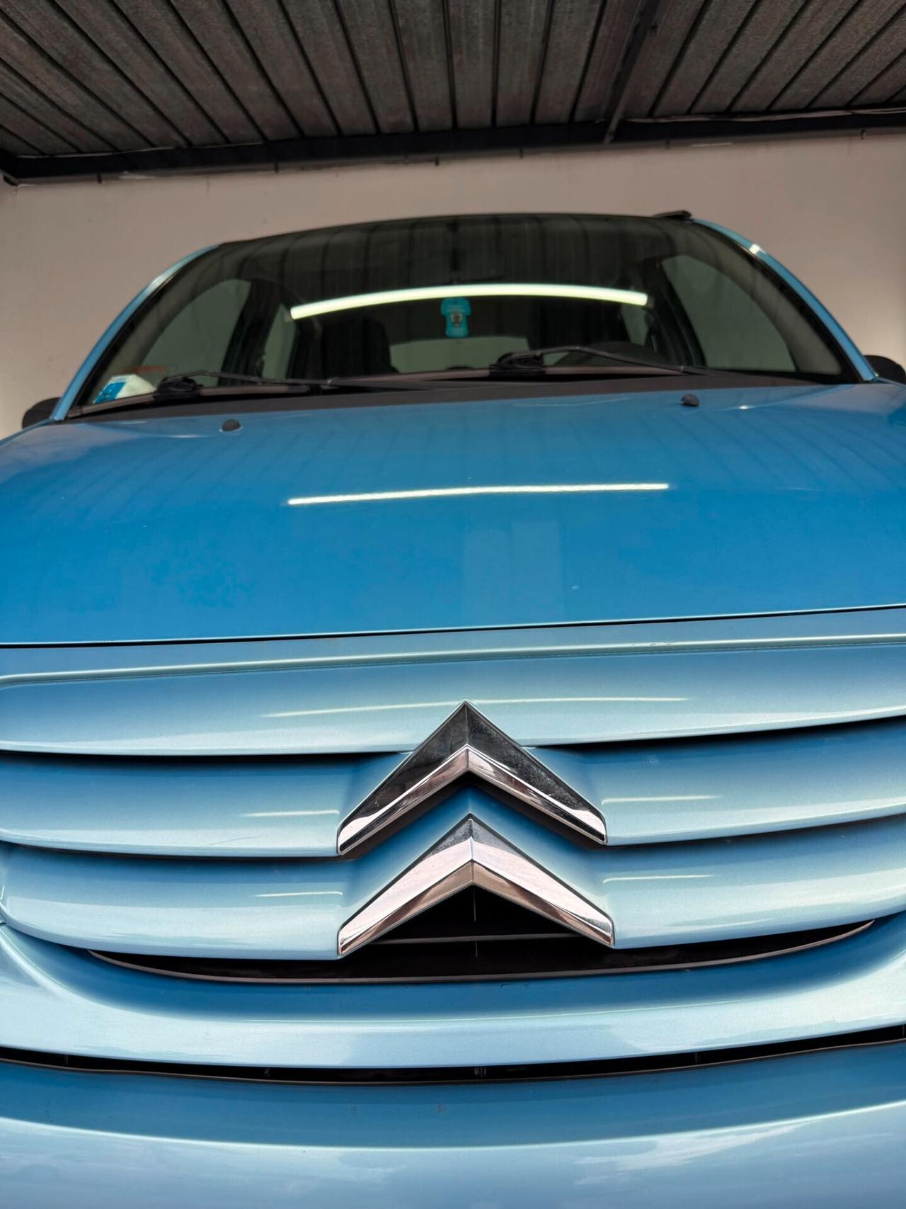 Citroen C3 1.1 airdream Gold by Pinko