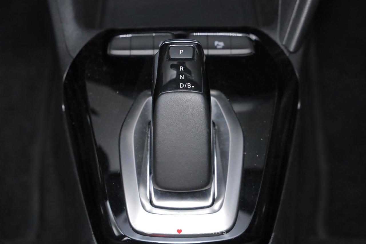 Opel Corsa-e motore elettrico 57kW Elegance