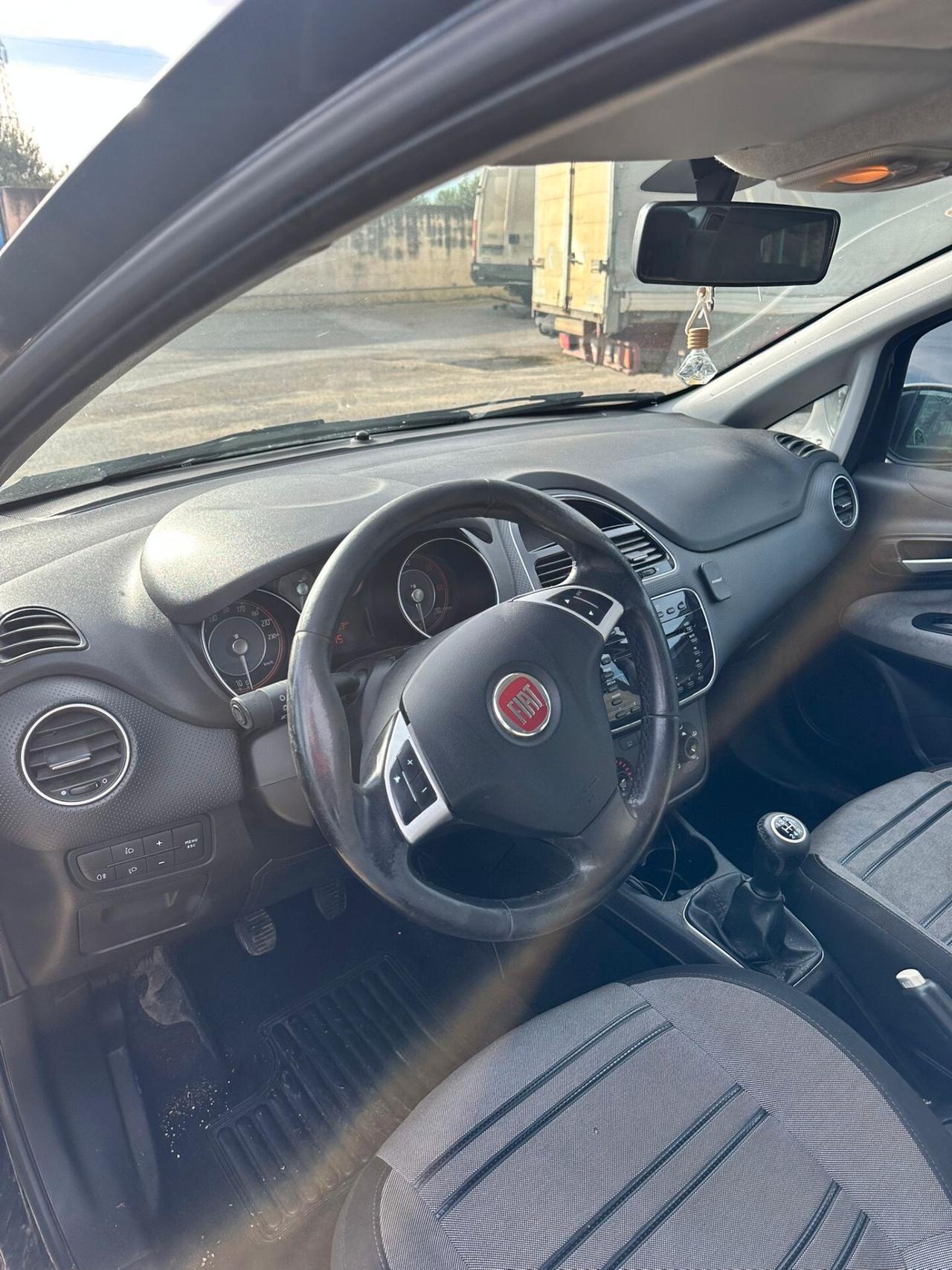 Fiat Punto 1.3 MJT II 75 CV 5 porte Pop