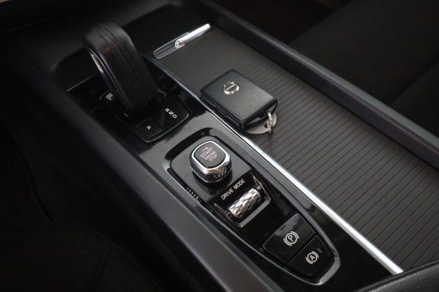 VOLVO XC60 XC60 D4-B4 AWD Geartronic Business