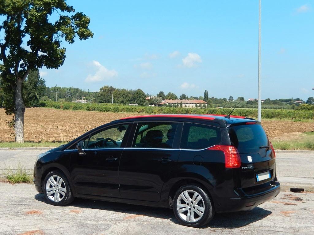 PEUGEOT 5008 2.0 HDi 7 POSTI -NON TRATTABILE
