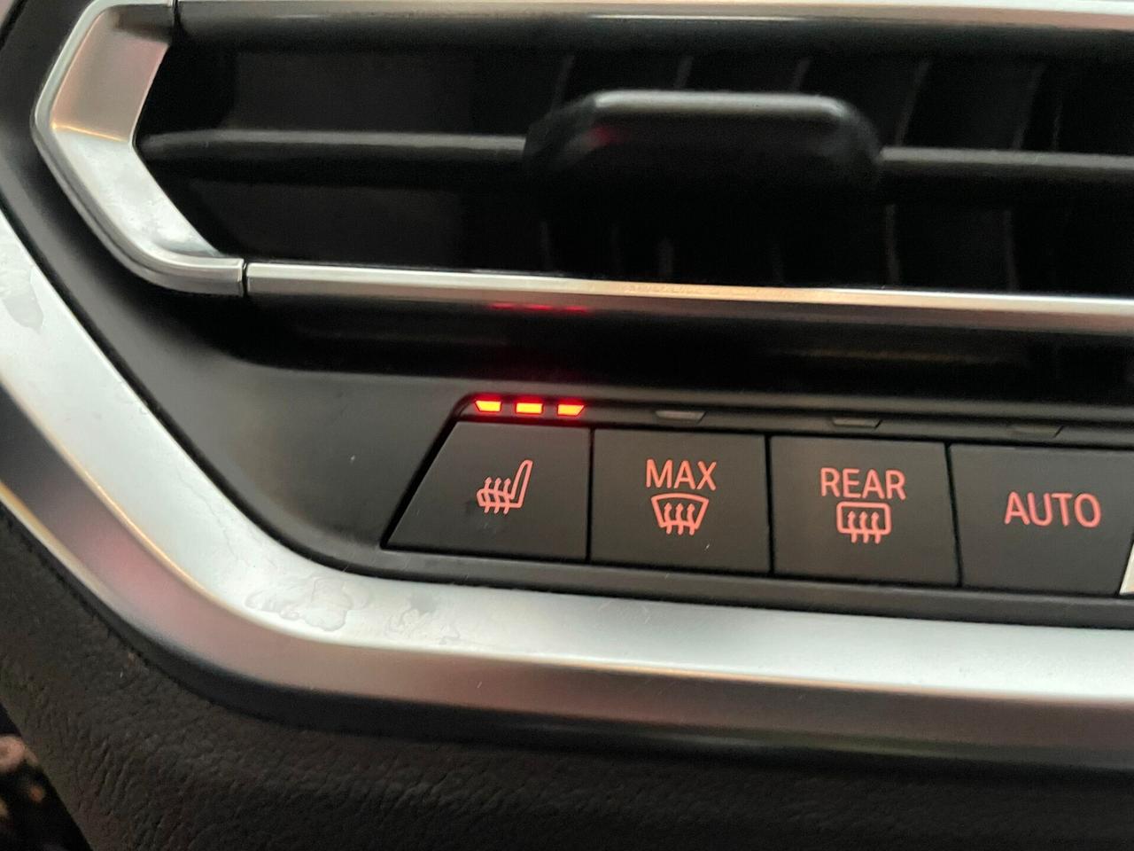 BMW 318d TOURING SPORT *PACK LUCI-TETTO*