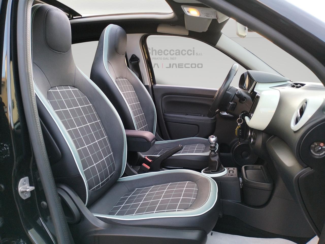 RENAUL TWINGO III 2019 0.9 tce La Parisienne 90cv my18 IVA ESPOSTA