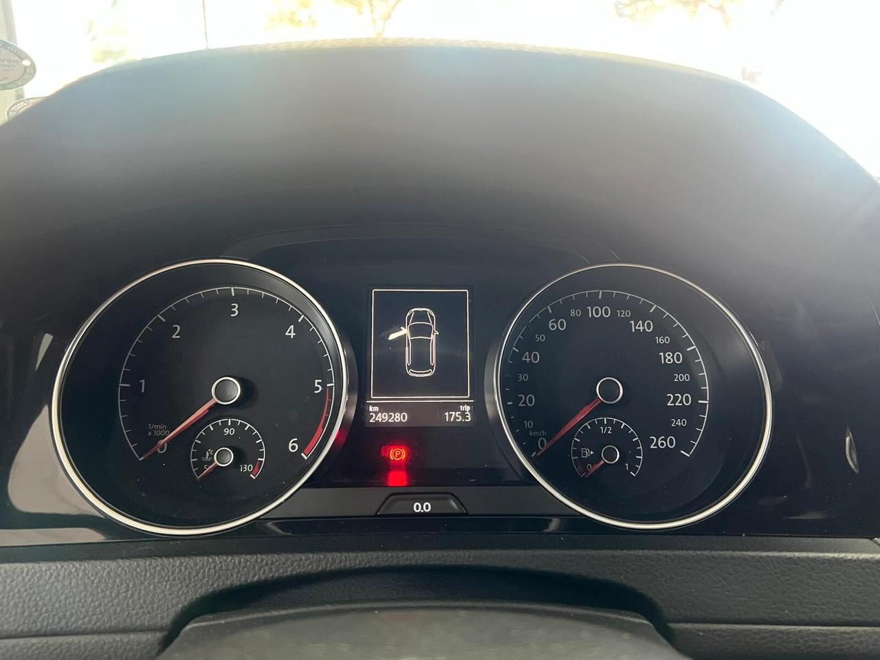 Volkswagen Golf 1.6 TDI DSG 5p. Highline BlueMotion Technology