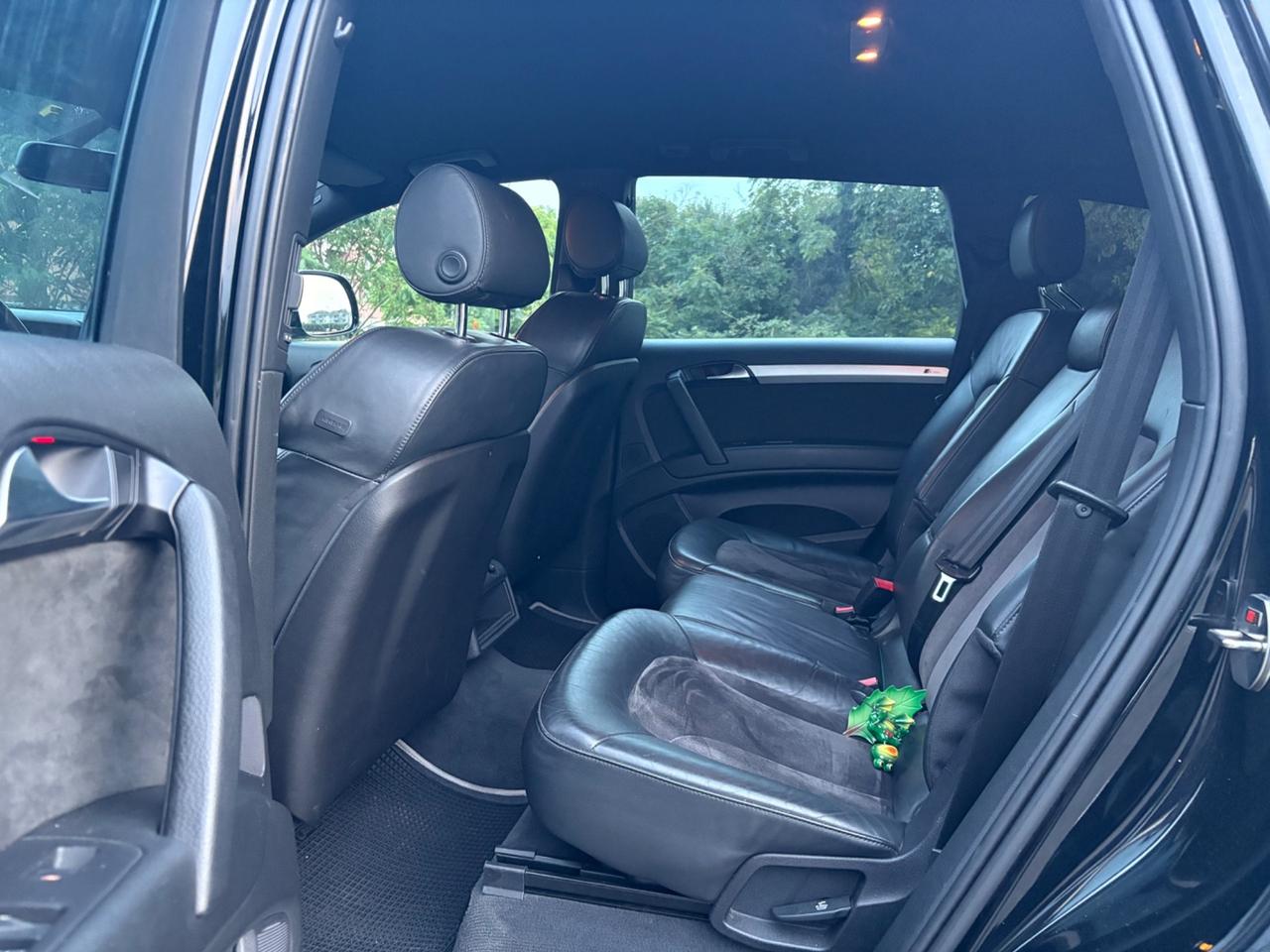 Audi Q7 3.0 TDI 233CV Sline 7Posti quattro