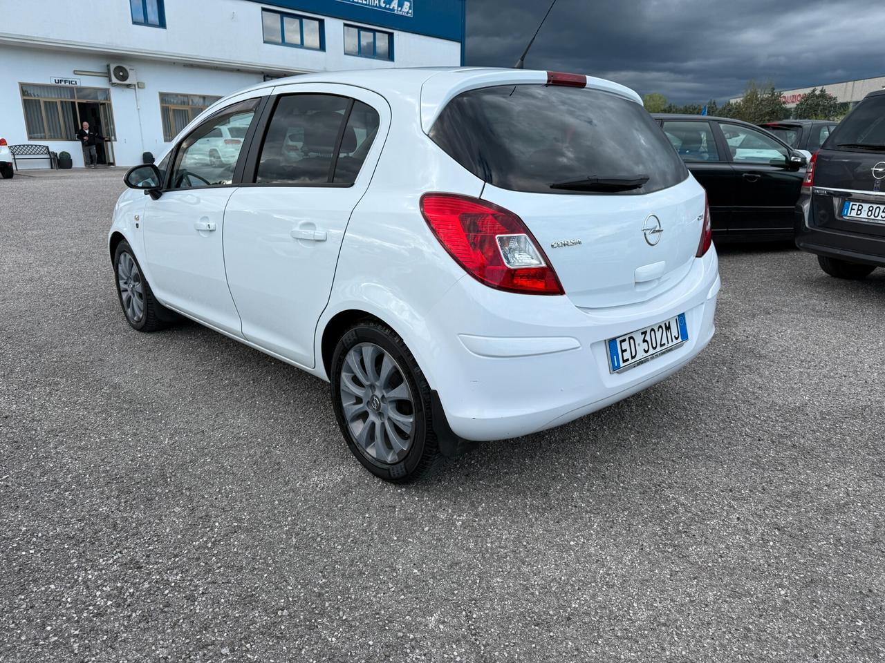 Opel Corsa 1.3 CDTI 75CV 5p. """km134.690"""