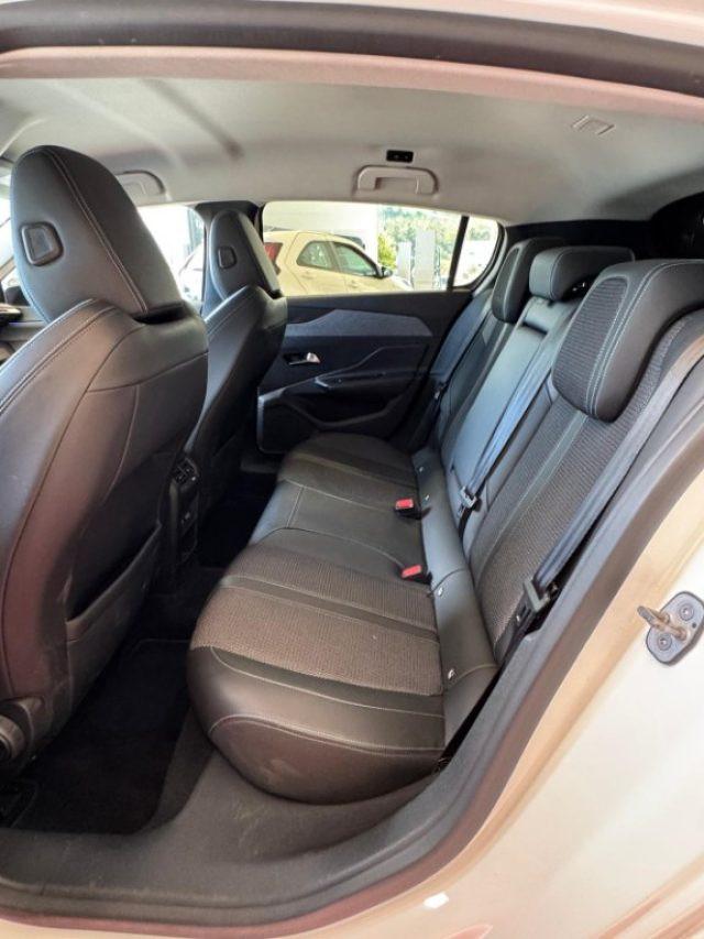 PEUGEOT 308 BlueHDi 130 S&S Allure