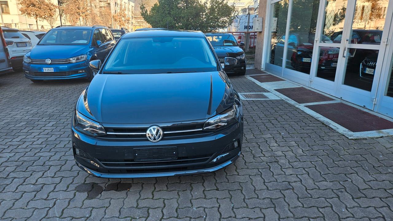 Volkswagen Polo 5p 1.0 65cv NEOPATENTATI-NAVY-ANDROID-CRUISE