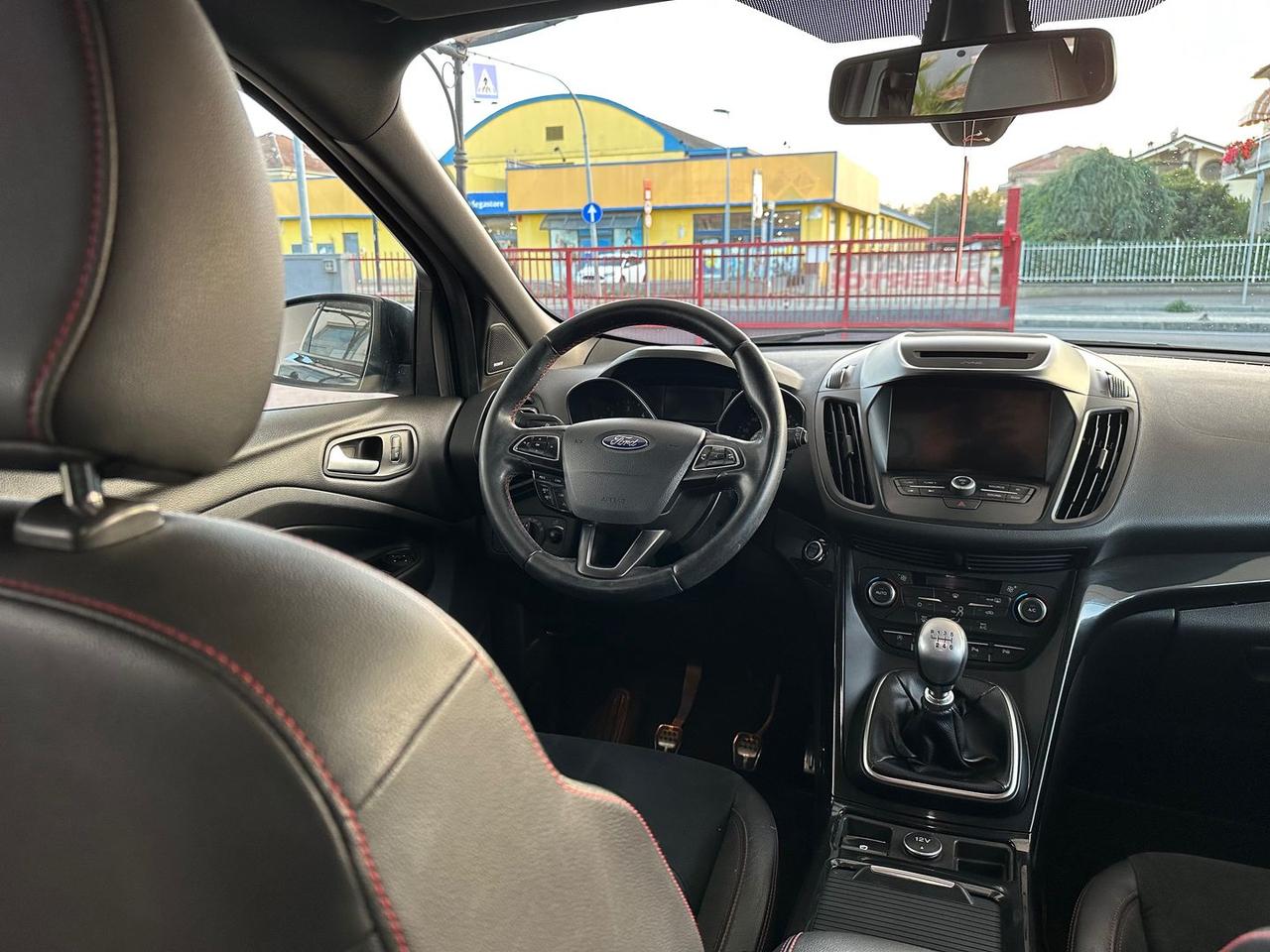 Ford Kuga ST Line 1.5 TDCi #7352