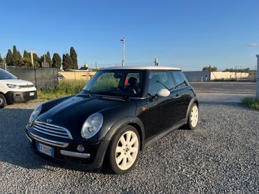 Mini Cooper 1.4 D