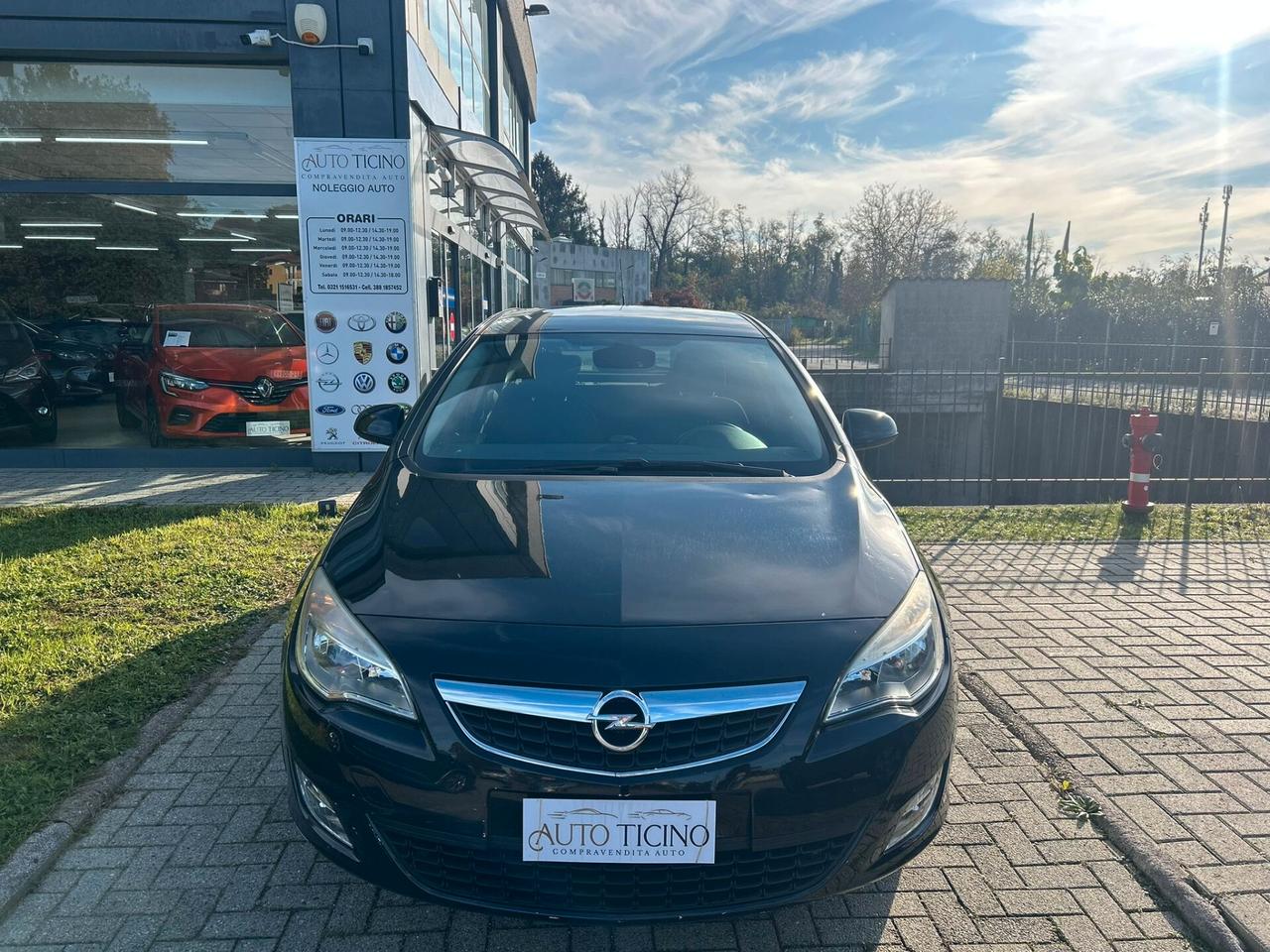 Opel Astra 1.3 CDTI 95CV S&S 5 porte Cosmo