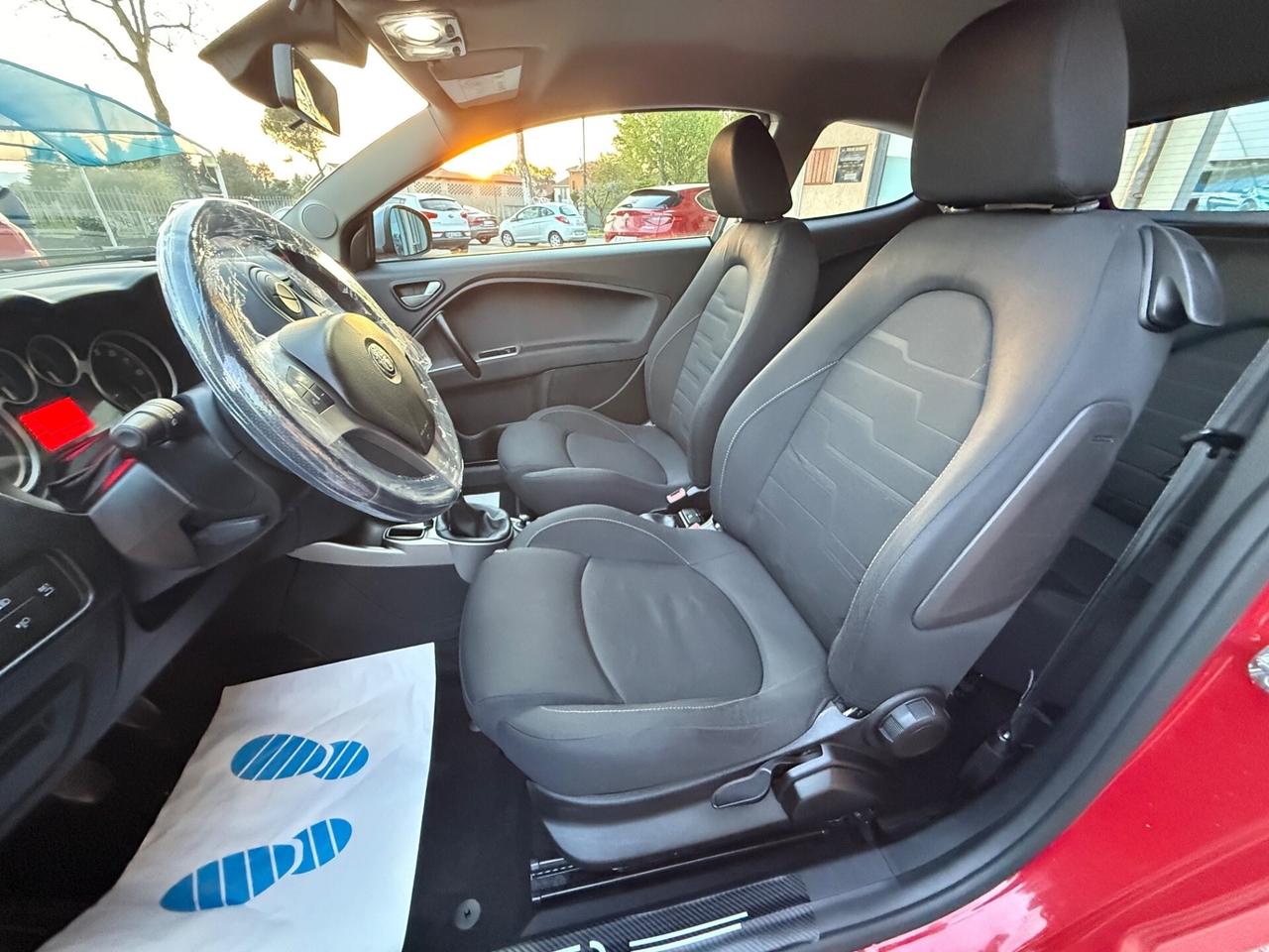 Alfa Romeo MiTo 1.4 70 CV 8V -OK Neopatentati