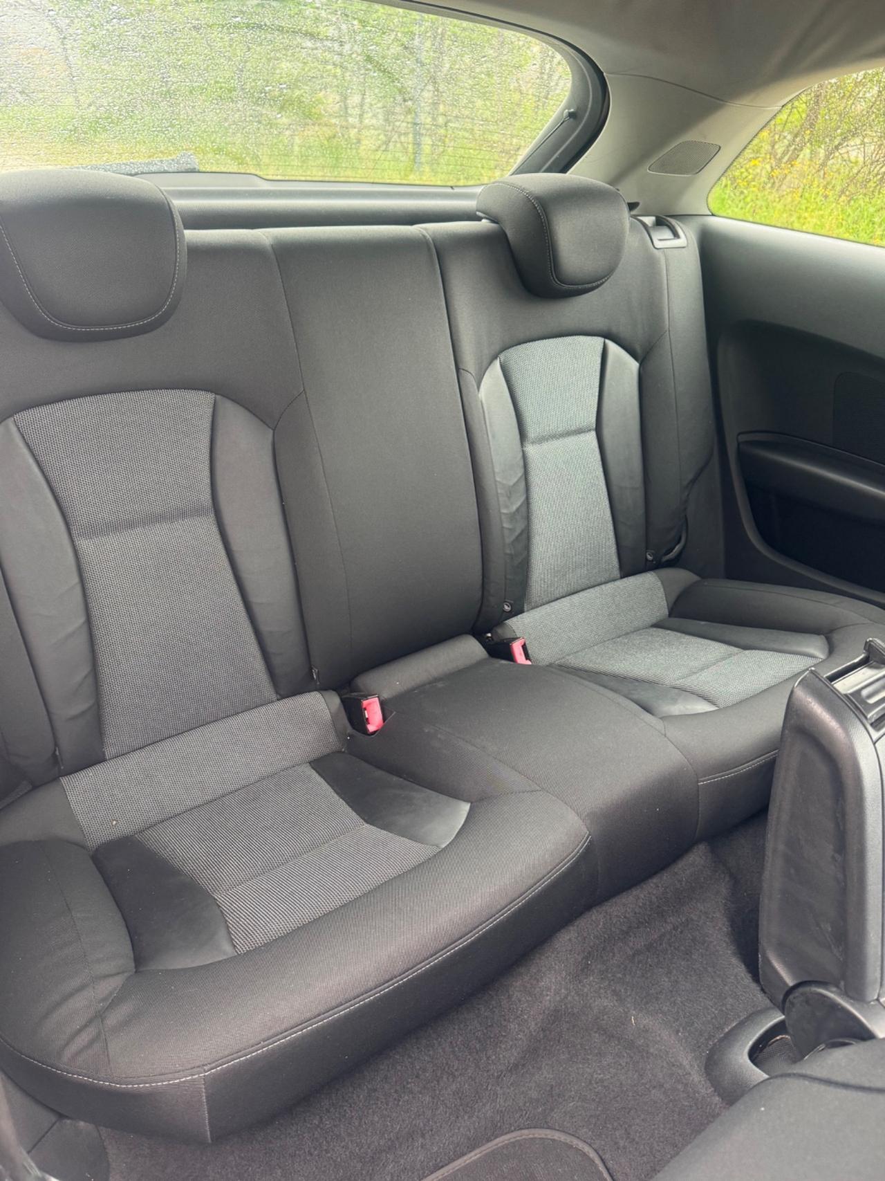 Audi A1 1.6 Diesel 90Cv TETTO 2012