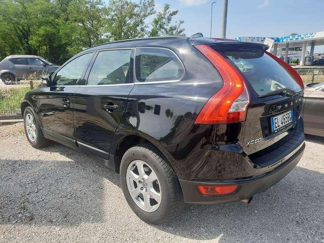 Volvo XC60 XC60 2.0 d4 (d3) Momentum