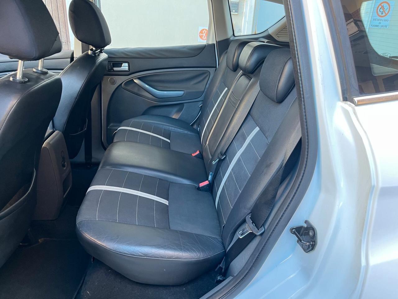Ford Kuga 2.0 TDCi 136 CV 4WD Titanium DPF